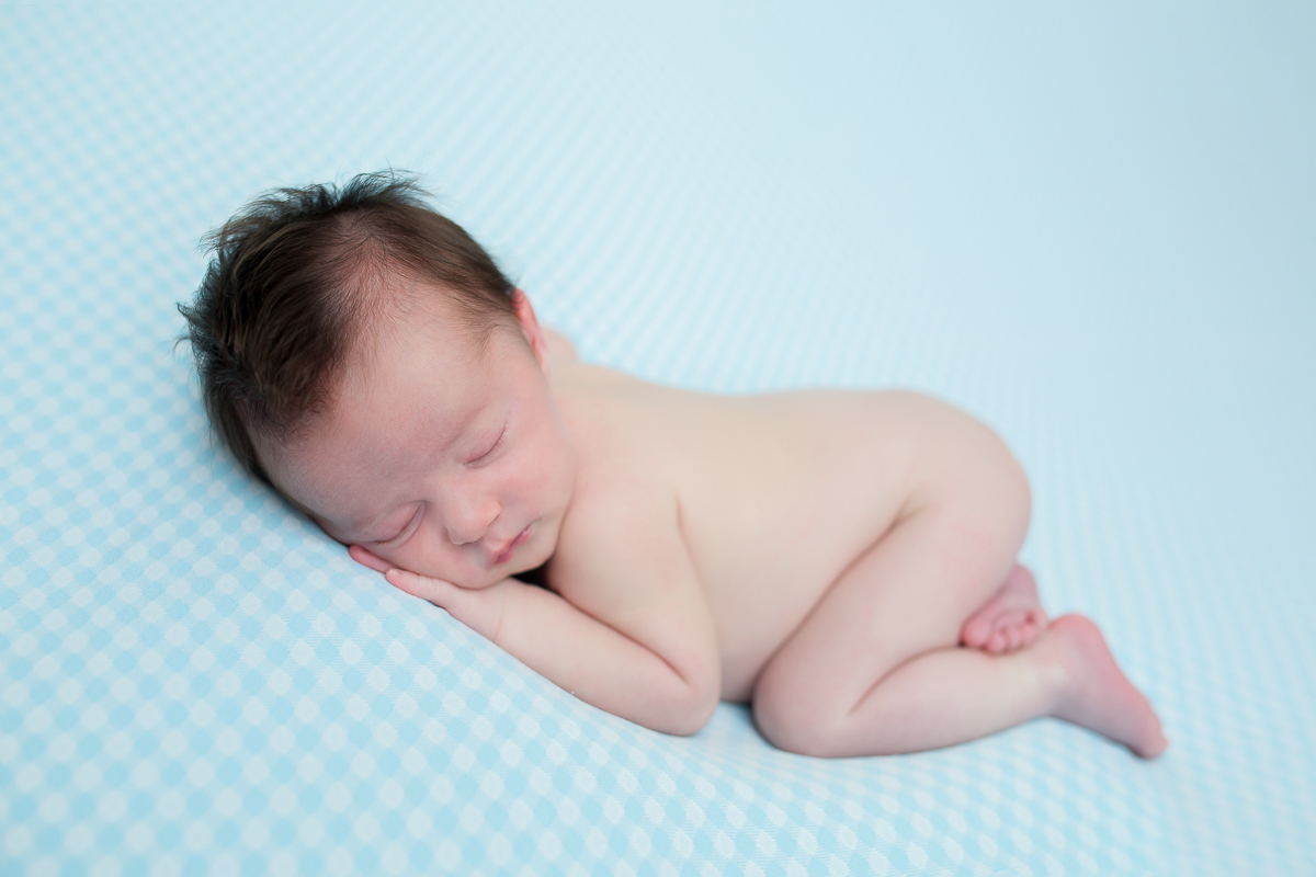 Hoje é o dia de mostrar a beleza e a fofura desse bebê que chegou para completar a felicidade da família e teve seu ensaio newborn com 16 dias de vida...Estamos apaixonados pelo Lucca!!

Fomos inundado por uma energia maravilhosa nesse dia! 