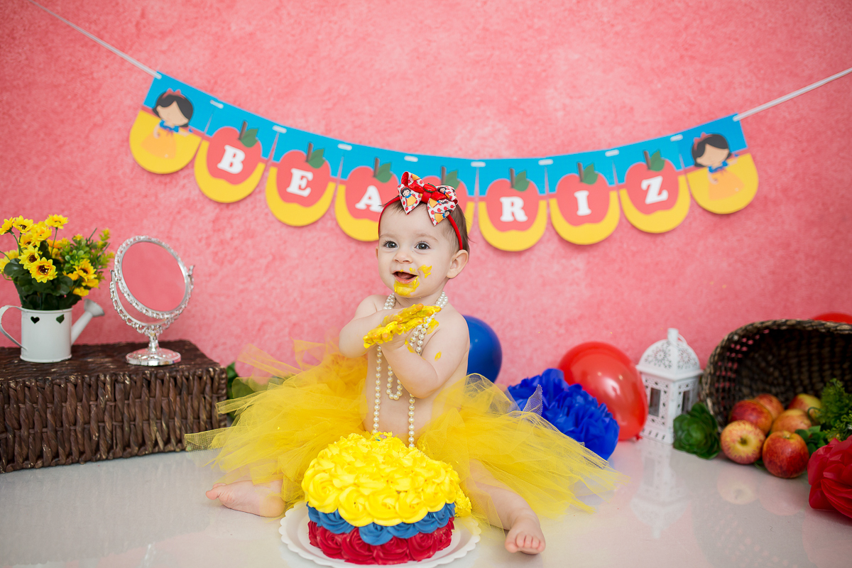 E quando a gente termina o acompanhamento de uma fofura como a Beatriz? E ainda por cima com um smash-the-cake delicioso? 