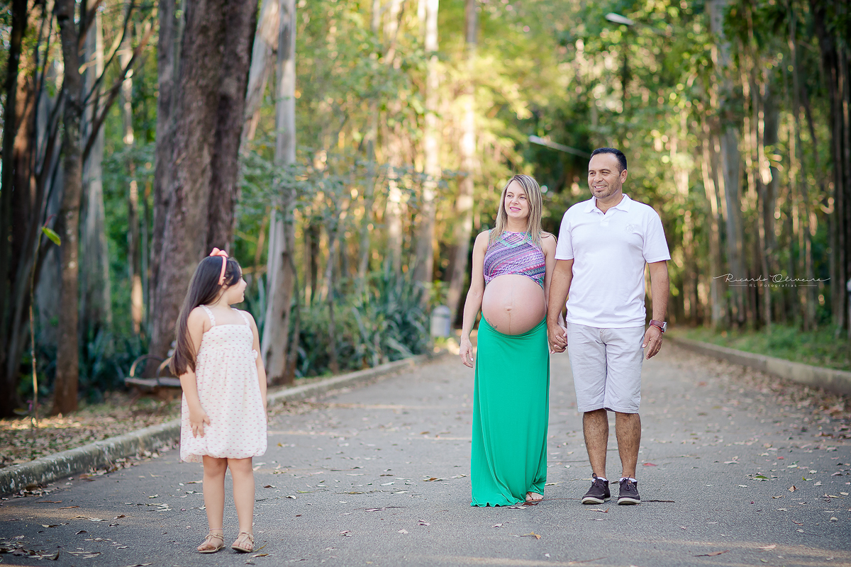 Olhar inocente de uma criança.