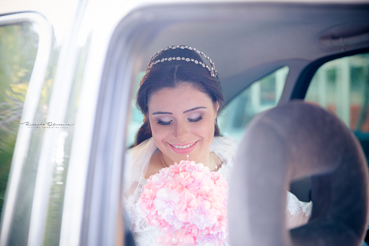 Noiva no carro
