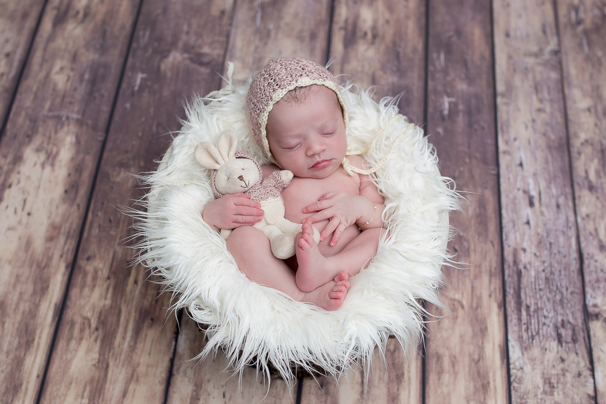 Hoje é o dia de mostrar a beleza e a fofura desta bebê que veio fazer seu ensaio newborn com 10 dias de vida. 

A Clarice arrasou em seu primeiro ensaio fotográfico, pensa em uma bebe maravilhosa!! ♡