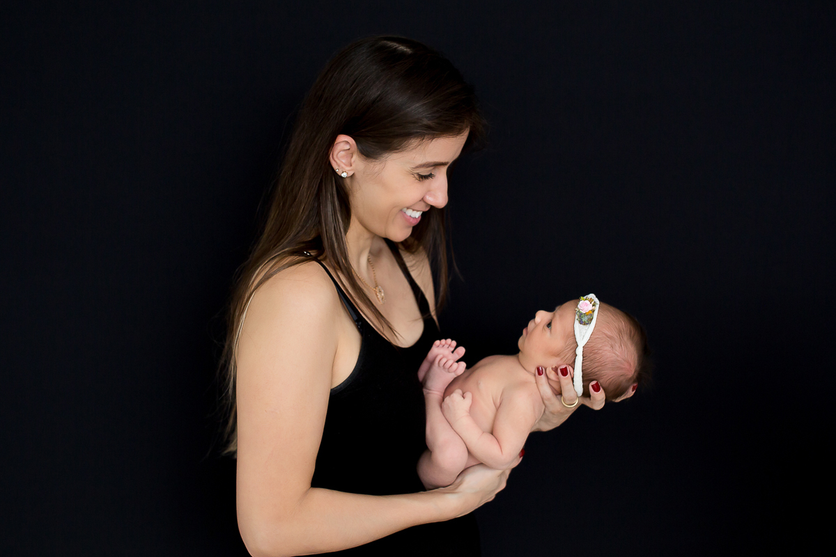 Essa é a Rayra com 12 dias de vida,  uma fofura que fotografamos nos primeiros dias de vida.. 