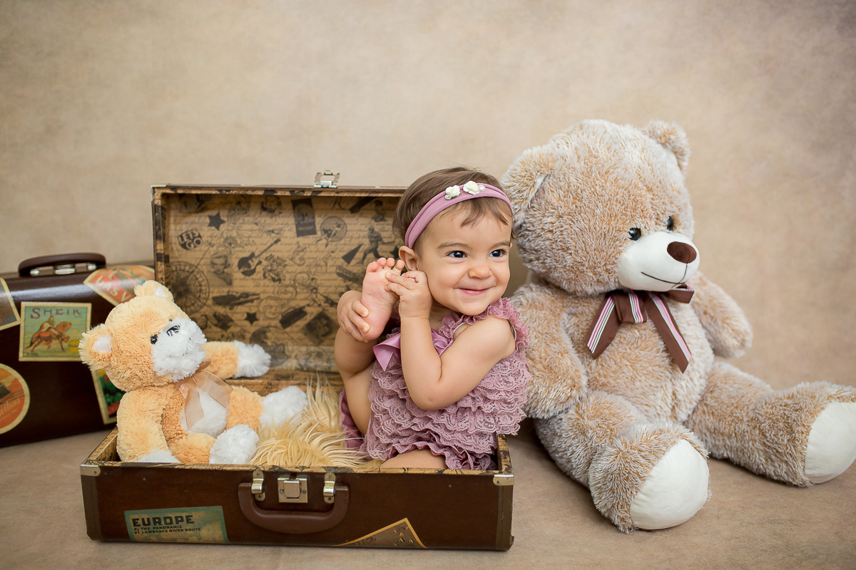 A querida Camile encerrou seu ciclo de fotos de acompanhamento com uma sessão linda! Como é bom fazer este tipo de registro que trarão tantas boas lembranças para a família. A presença dos pais nas brincadeiras, o companheirismo e acima de tudo, carinho 