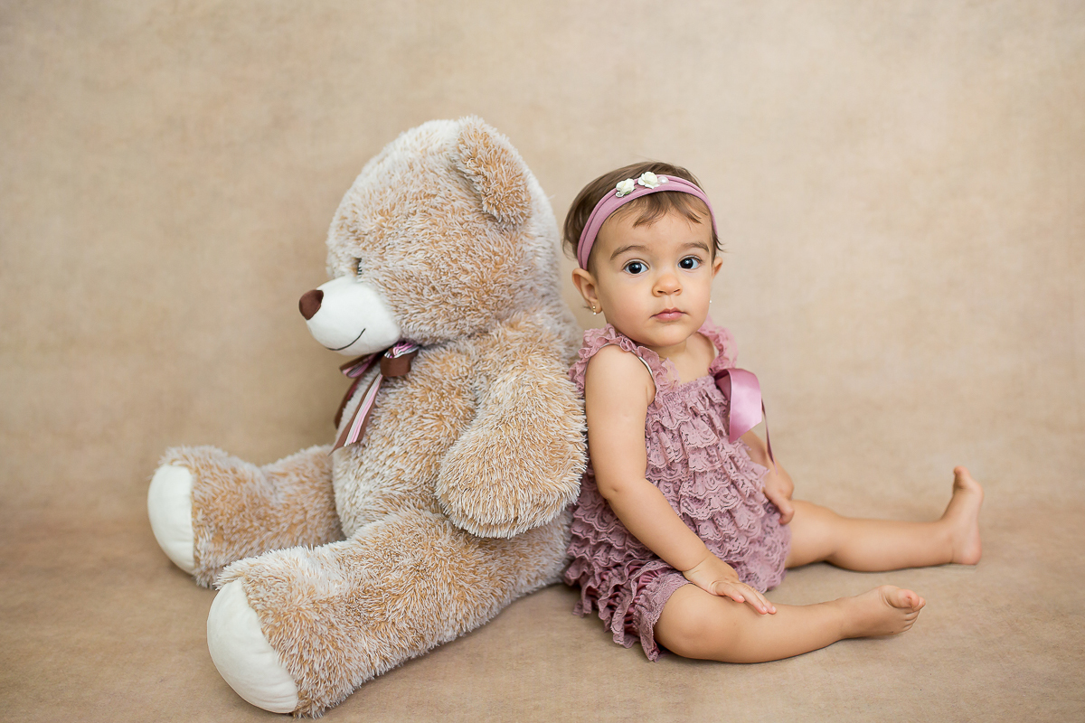 A querida Camile encerrou seu ciclo de fotos de acompanhamento com uma sessão linda! Como é bom fazer este tipo de registro que trarão tantas boas lembranças para a família. A presença dos pais nas brincadeiras, o companheirismo e acima de tudo, carinho 