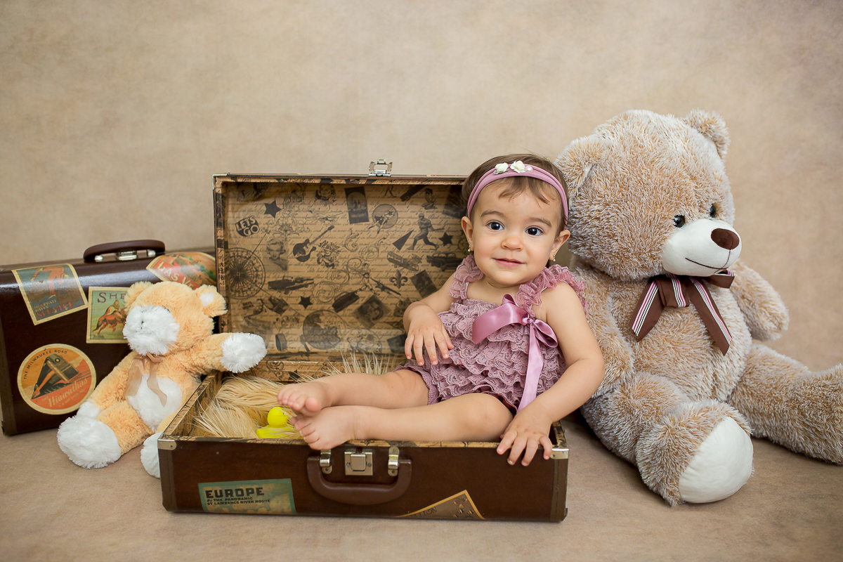A querida Camile encerrou seu ciclo de fotos de acompanhamento com uma sessão linda! Como é bom fazer este tipo de registro que trarão tantas boas lembranças para a família. A presença dos pais nas brincadeiras, o companheirismo e acima de tudo, carinho 
