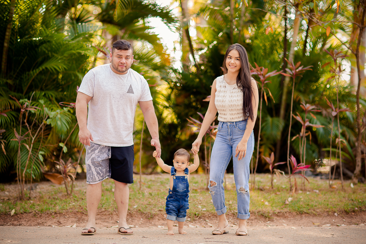 A comemoração do 1º aninho do Otávio foi com um delicioso Smash the Fruit !!

Um ensaio delicioso com muita fruta, muita cor e muito amor em família. 