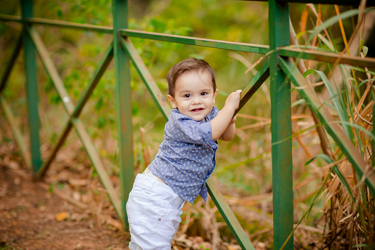 O Pedro completou seu primeiro aninho, e teve uma deliciosa sessão de Smash the Cake com o tema super fofo do Mundo Bita! 

Impossível não se encantar com todo esse charme! Pedro adorou se lambuzar com o bolo e fez uma farra deliciosa na hora do Splash - 