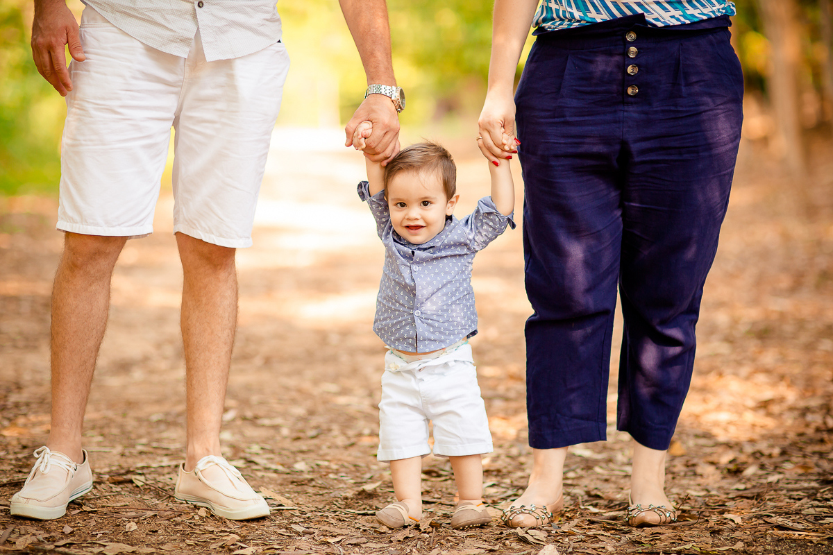 O Pedro completou seu primeiro aninho, e teve uma deliciosa sessão de Smash the Cake com o tema super fofo do Mundo Bita! 

Impossível não se encantar com todo esse charme! Pedro adorou se lambuzar com o bolo e fez uma farra deliciosa na hora do Splash - 