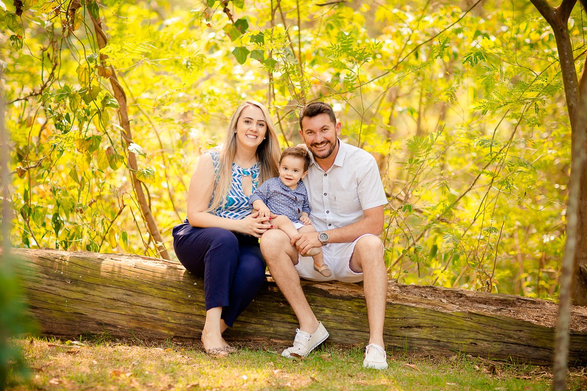 O Pedro completou seu primeiro aninho, e teve uma deliciosa sessão de Smash the Cake com o tema super fofo do Mundo Bita! 

Impossível não se encantar com todo esse charme! Pedro adorou se lambuzar com o bolo e fez uma farra deliciosa na hora do Splash - 