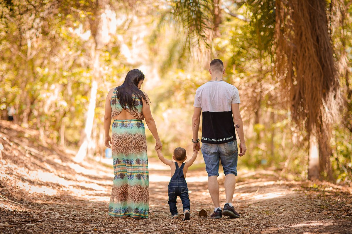 Esse é o lindo Miguel.
Acompanhamos esse pequeno desde os seus quatro meses, e agora fomos ao parque para fazer o Ensaio de 1 ano, Pensa em um bebê apaixonante distribuindo sorrisos, charme e até fazendo pose impossível não se encantar com esse mocinho