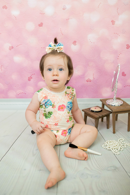 Rafaela completou 10 meses de pura fofura... ah esses olhos como são cativantes!!

 Sou apaixonada por ela! Nossas sessões estão sendo realizadas na casa do cliente, e estamos amando o resultado!! as fotos estão cada vez mais encantadoras <3 