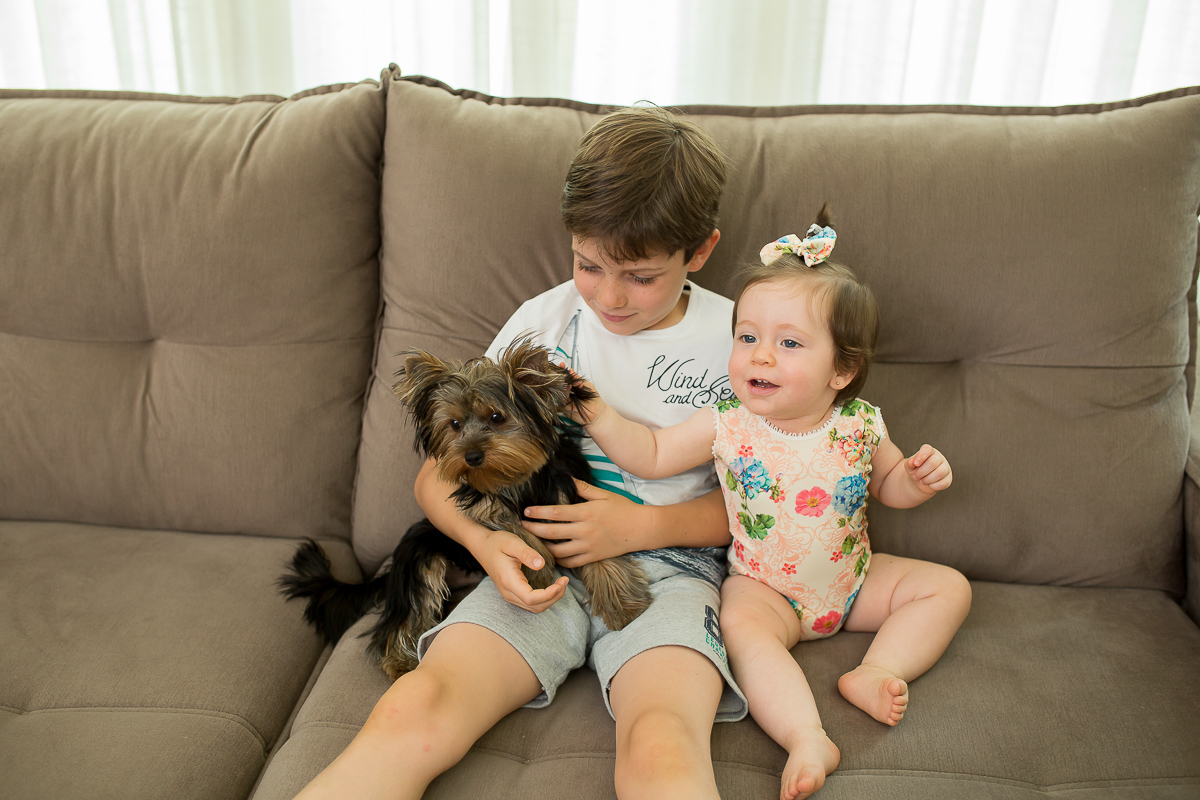 Rafaela completou 10 meses de pura fofura... ah esses olhos como são cativantes!!

 Sou apaixonada por ela! Nossas sessões estão sendo realizadas na casa do cliente, e estamos amando o resultado!! as fotos estão cada vez mais encantadoras <3 