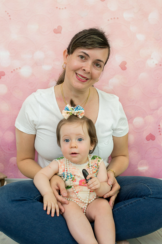 Rafaela completou 10 meses de pura fofura... ah esses olhos como são cativantes!!

 Sou apaixonada por ela! Nossas sessões estão sendo realizadas na casa do cliente, e estamos amando o resultado!! as fotos estão cada vez mais encantadoras <3 