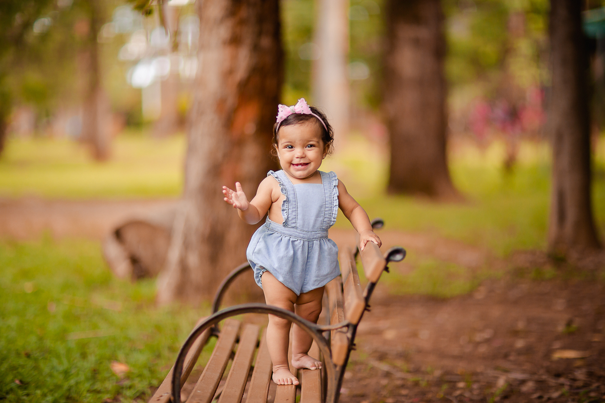 Olivia completou seu primeiro aninho, e teve uma linda sessão de smash the cake!! 

Não temos palavras para falar da Olivia, nem para descrever essa família!

Quanto amor ... Que energia incrível!