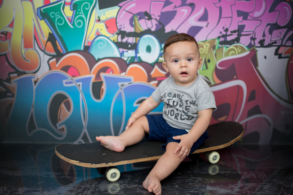 Imaginem um bebê apaixonante… ♥ Trago um pouquinho do Théo em seus 9 meses. Distribuindo sorrisos, charme e até fazendo fazendo gracinha, posso com isso? Impossível não se encantar com esse mocinho lindo
Como é bom acompanhar o crescimento não só do Théo 