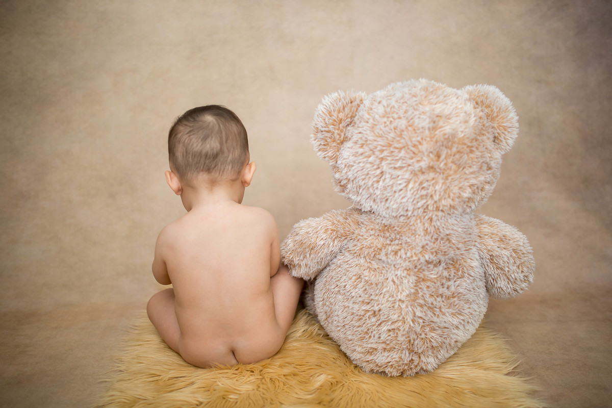 Imaginem um bebê apaixonante… ♥ Trago um pouquinho do Théo em seus 9 meses. Distribuindo sorrisos, charme e até fazendo fazendo gracinha, posso com isso? Impossível não se encantar com esse mocinho lindo
Como é bom acompanhar o crescimento não só do Théo 