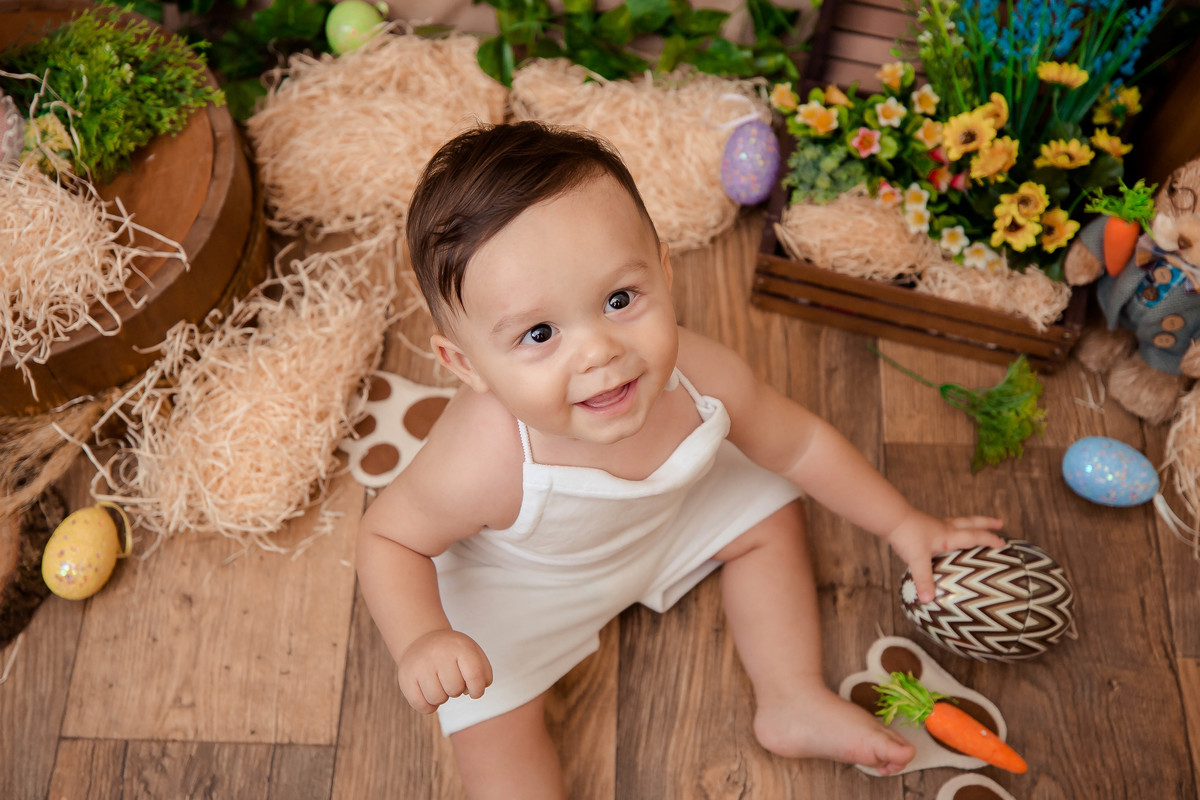 Primeira Páscoa Théo