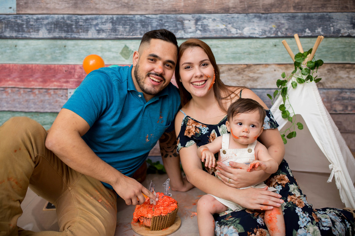 Piscamos e um ano se passou.... e é claro que não podia deixar de registrar o Smash Smash the Cake do pequeno Théo 