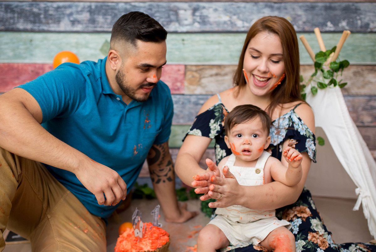 Piscamos e um ano se passou.... e é claro que não podia deixar de registrar o Smash Smash the Cake do pequeno Théo 