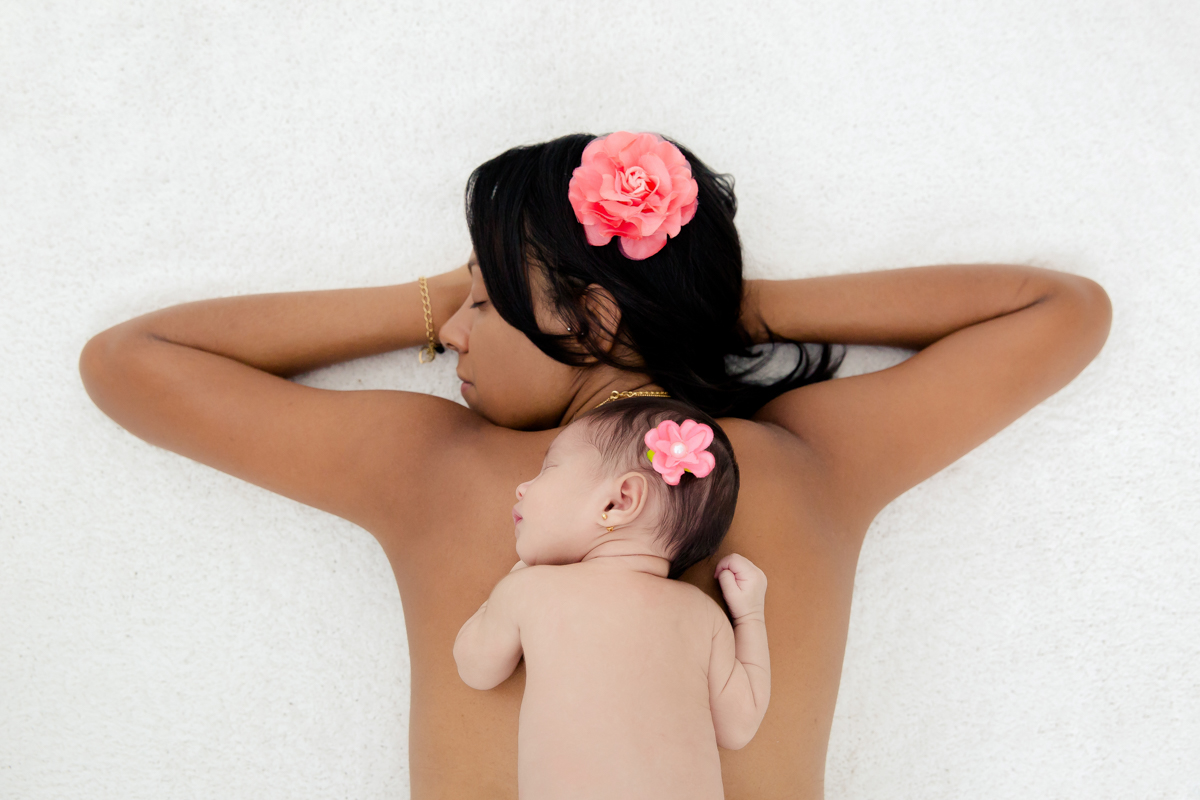 Mamãe e Ana posando para foto
