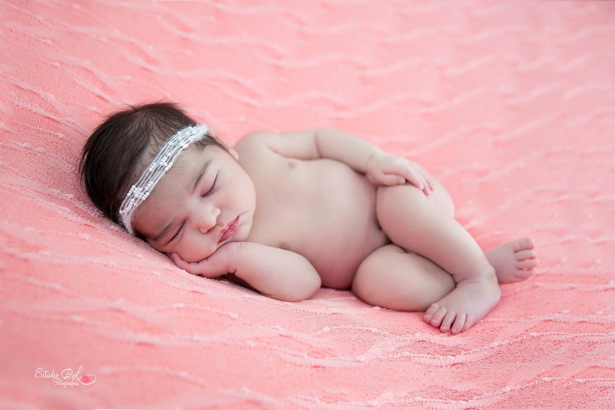 fazendo pose no puff