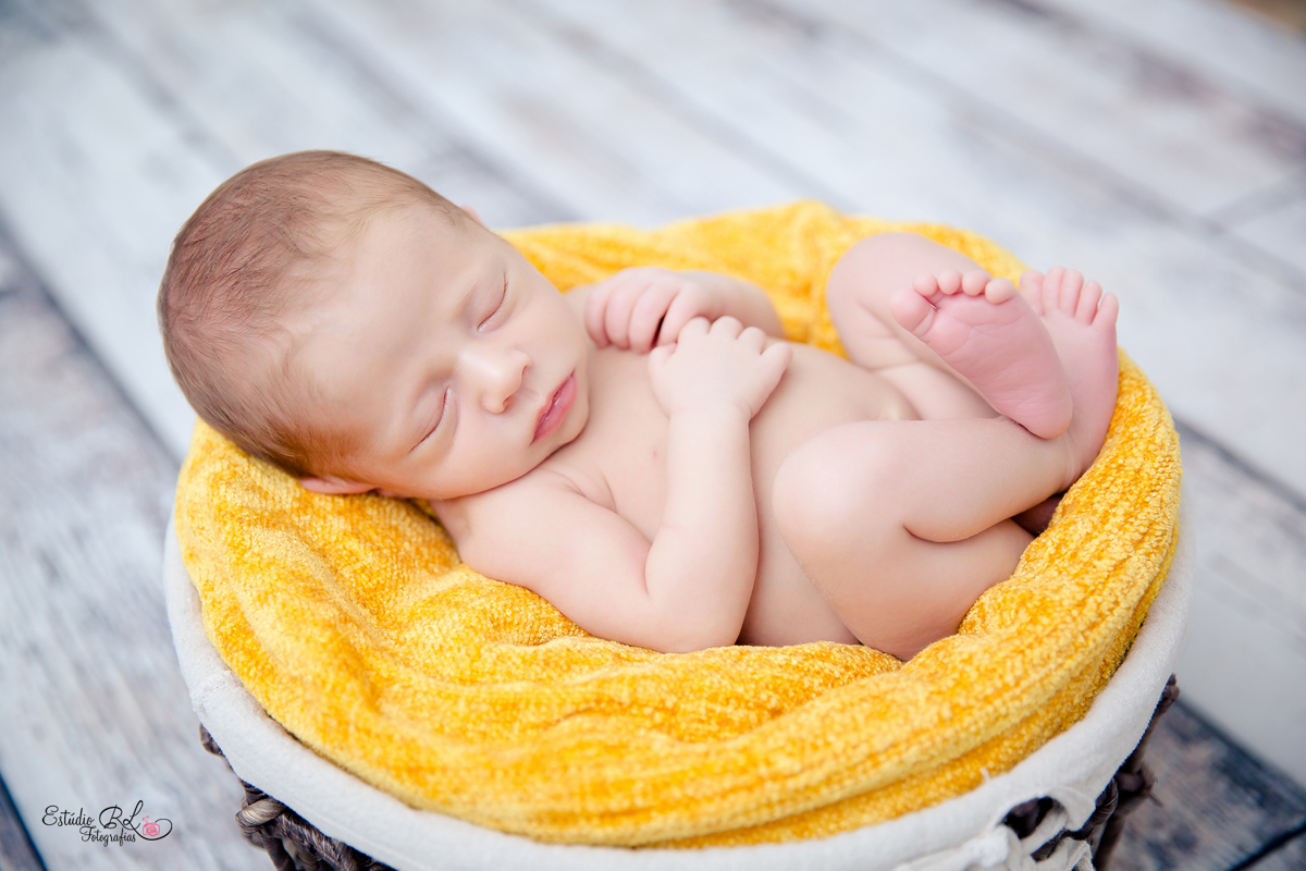 Ensaio recém nascido (newborn)