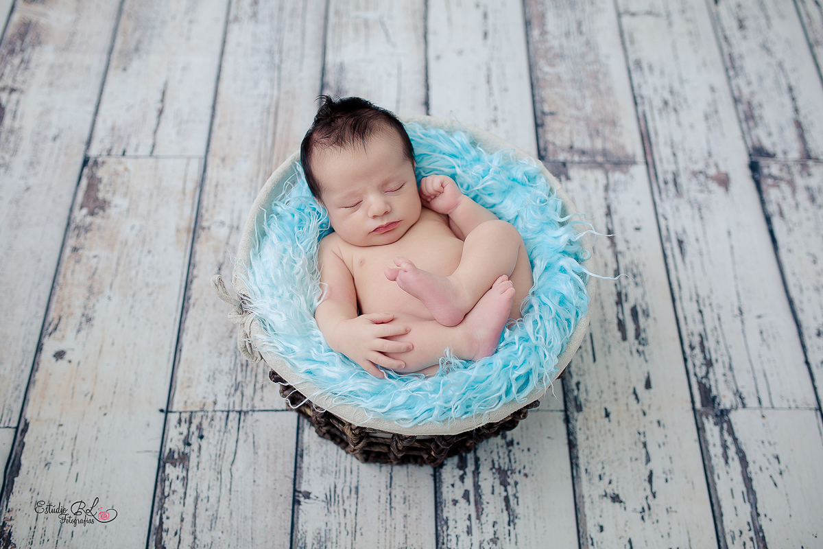 Ensaio recém nascido (newborn)