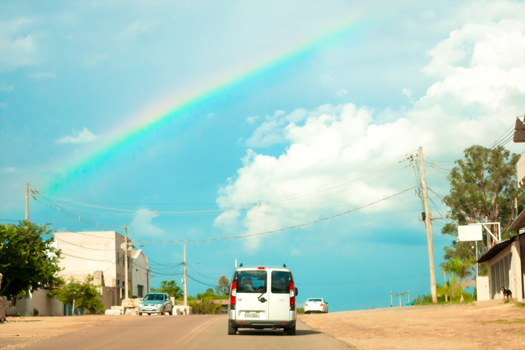 ida ao sitio casamento carro arco-íris  Três Corações - MG 
