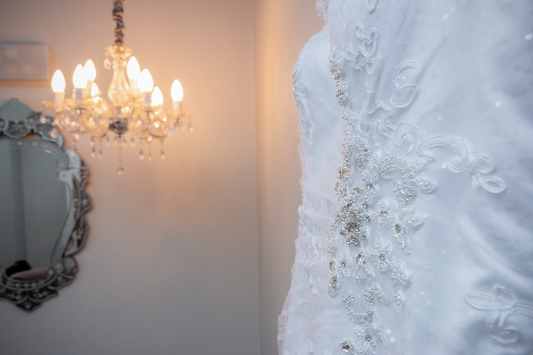 Noiva, making of maquiagem  vestido lustre espelho casamento  Três Corações - MG