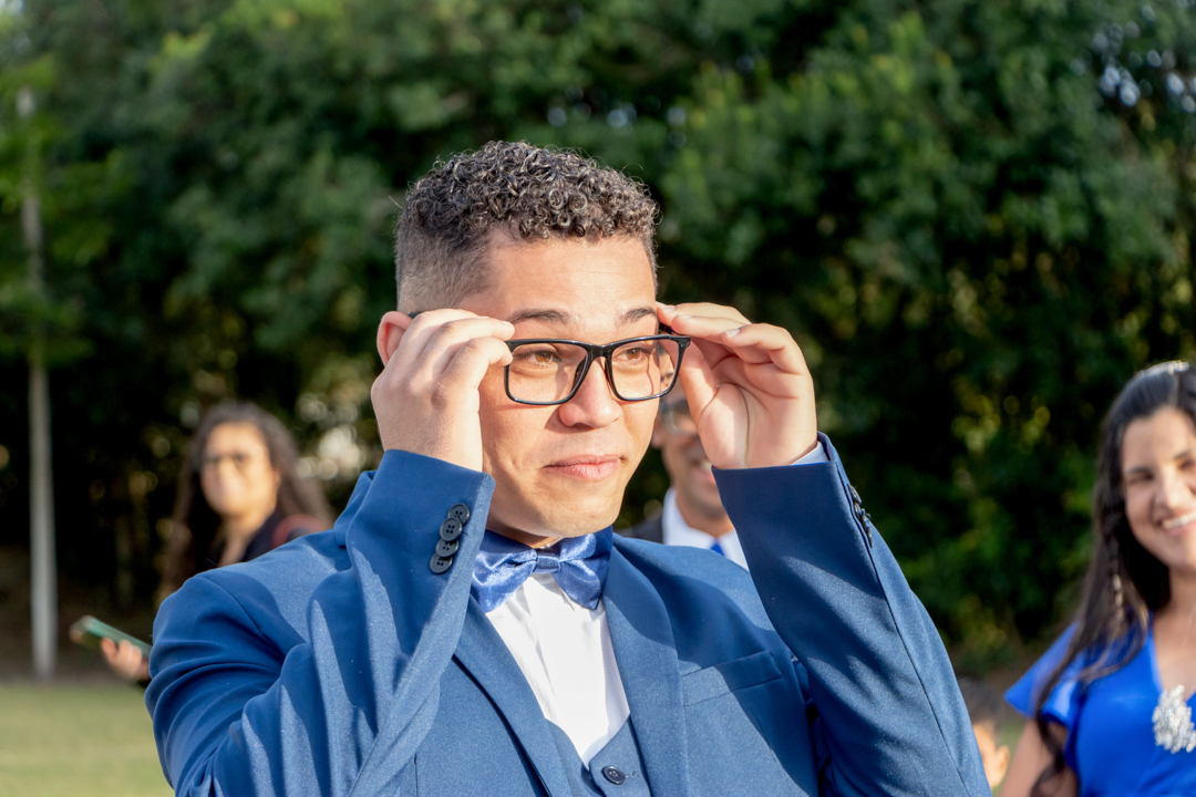 reação noivo ao ver noiva casamento sitio mãe pai noiva vestido carro casamento sitio  Três Corações - MG