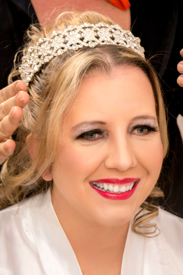 noiva maquiagem cabelo sorriso  casamento olho making of São Gonçalo do Sapucaí - MG