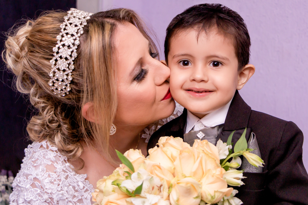 noiva vestido buque maquiagem filho casamento   São Gonçalo do Sapucaí - MG