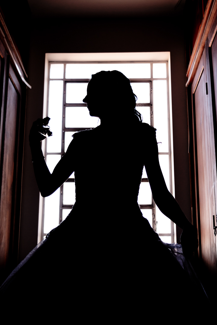 Noiva, making of maquiagem  vestido  perfume casamento  Três Corações - MG