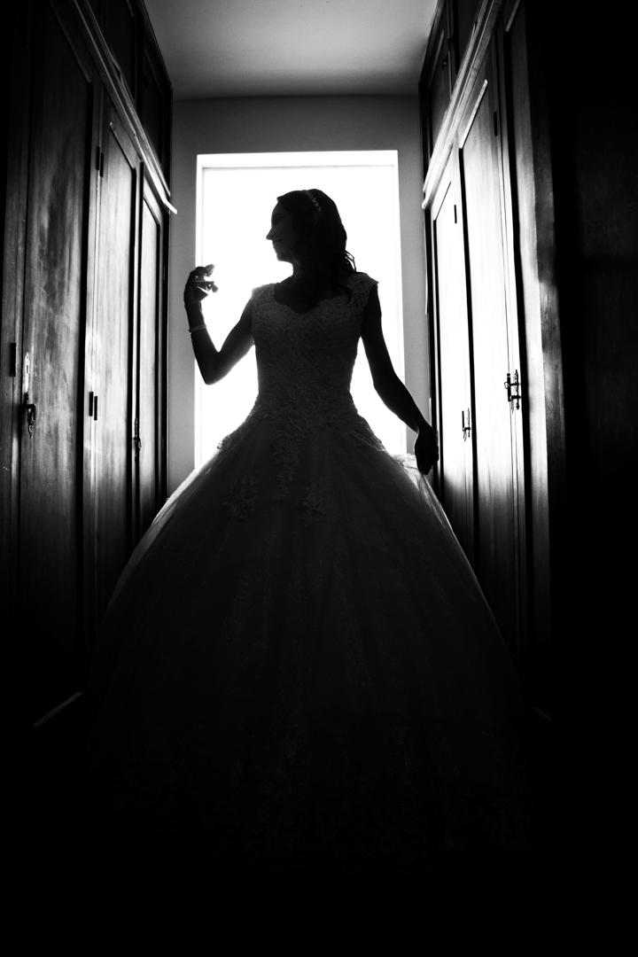 Noiva, making of maquiagem  vestido  perfume casamento  Três Corações - MG