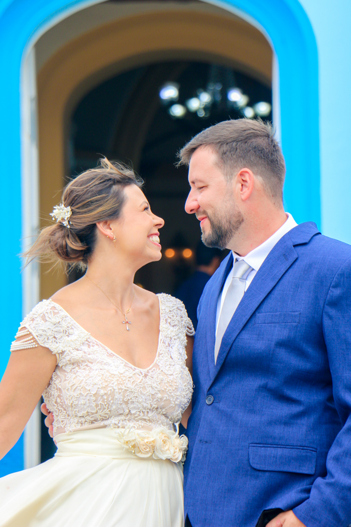 noivo noiva casados casamento Igreja paroquia  azul  São Gonçalo do Sapucaí  - MG