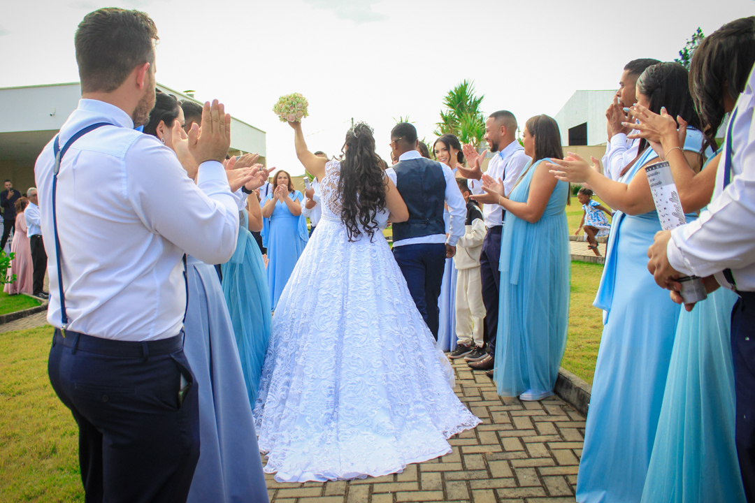 entrada do casal no salão de festa São Gonçalo do Sapucaí - MG  