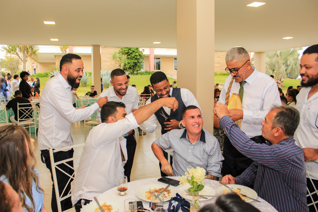 trote com o noivo corte da gravata para a lua de mel São Gonçalo do Sapucaí - MG  