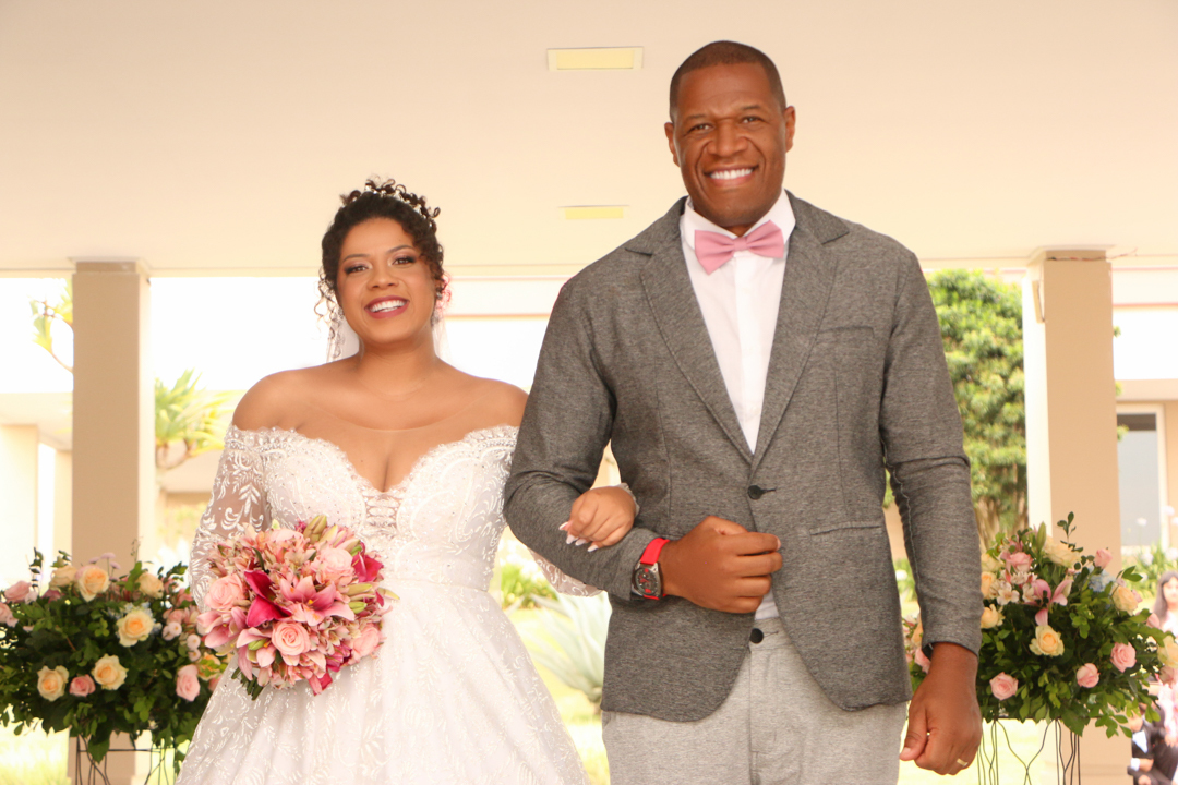 Entrada Noiva com o pai Casamento São Gonçalo do Sapucaí - MG 