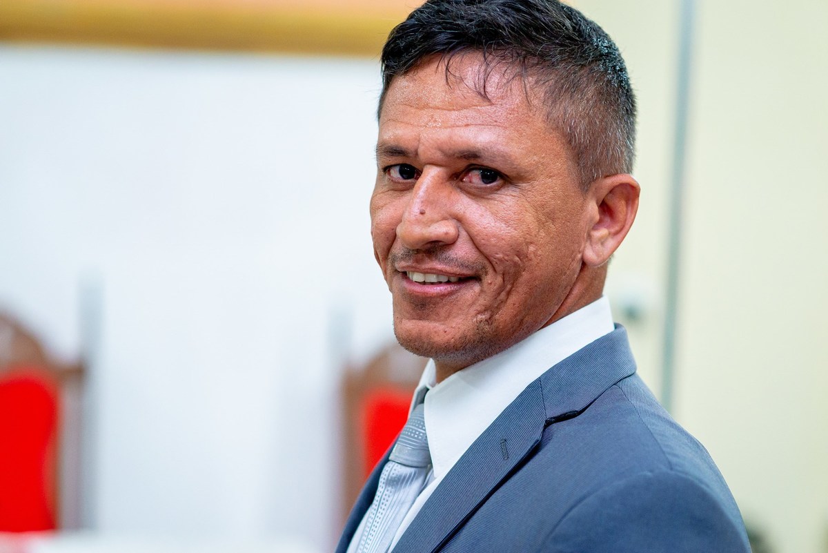 Retratos, Fotos de meninas, Ensaio de 15 anos , Fotografia individual , Quijingue Bahia Fotógrafo de moda, gestante, fotos de gestante, fotos no por do sol, fotos no rio, fotos em casal, ensaio de casal, pre casamento, formatura 