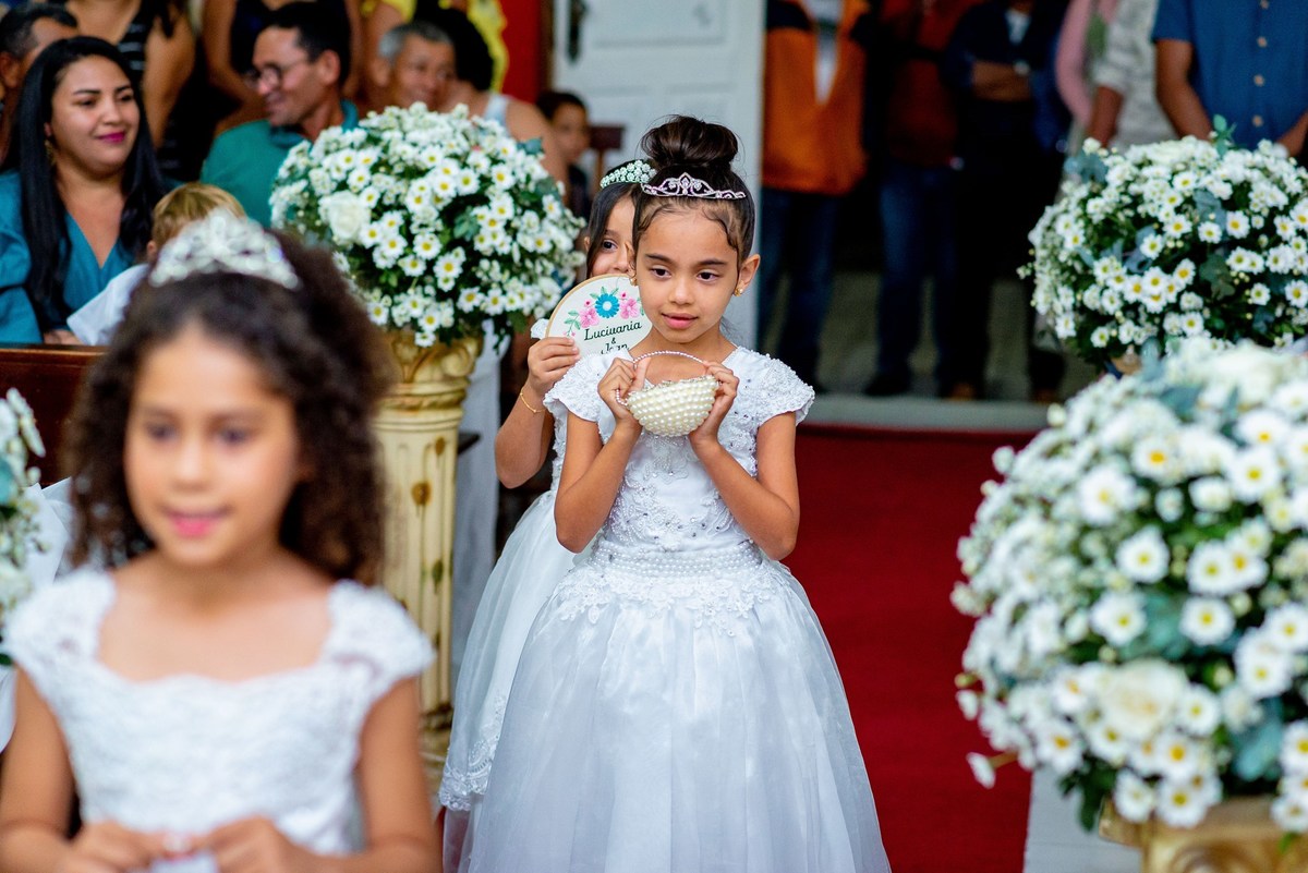 Retratos, Fotos de meninas, Ensaio de 15 anos , Fotografia individual , Quijingue Bahia Fotógrafo de moda, gestante, fotos de gestante, fotos no por do sol, fotos no rio, fotos em casal, ensaio de casal, pre casamento, formatura 