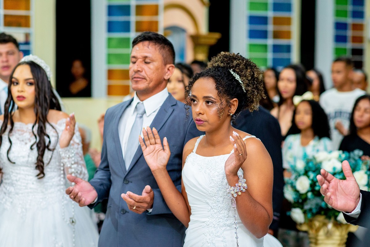 Retratos, Fotos de meninas, Ensaio de 15 anos , Fotografia individual , Quijingue Bahia Fotógrafo de moda, gestante, fotos de gestante, fotos no por do sol, fotos no rio, fotos em casal, ensaio de casal, pre casamento, formatura 