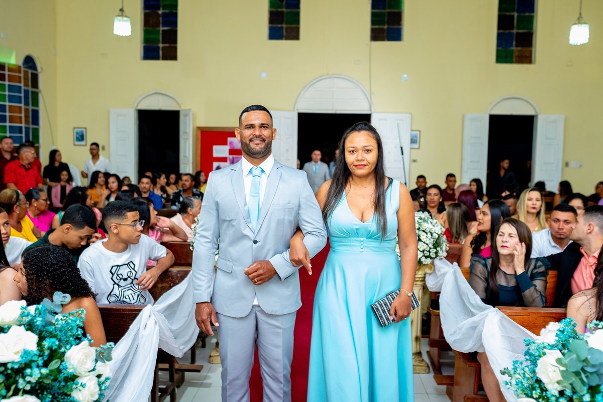 Retratos, Fotos de meninas, Ensaio de 15 anos , Fotografia individual , Quijingue Bahia Fotógrafo de moda, gestante, fotos de gestante, fotos no por do sol, fotos no rio, fotos em casal, ensaio de casal, pre casamento, formatura 