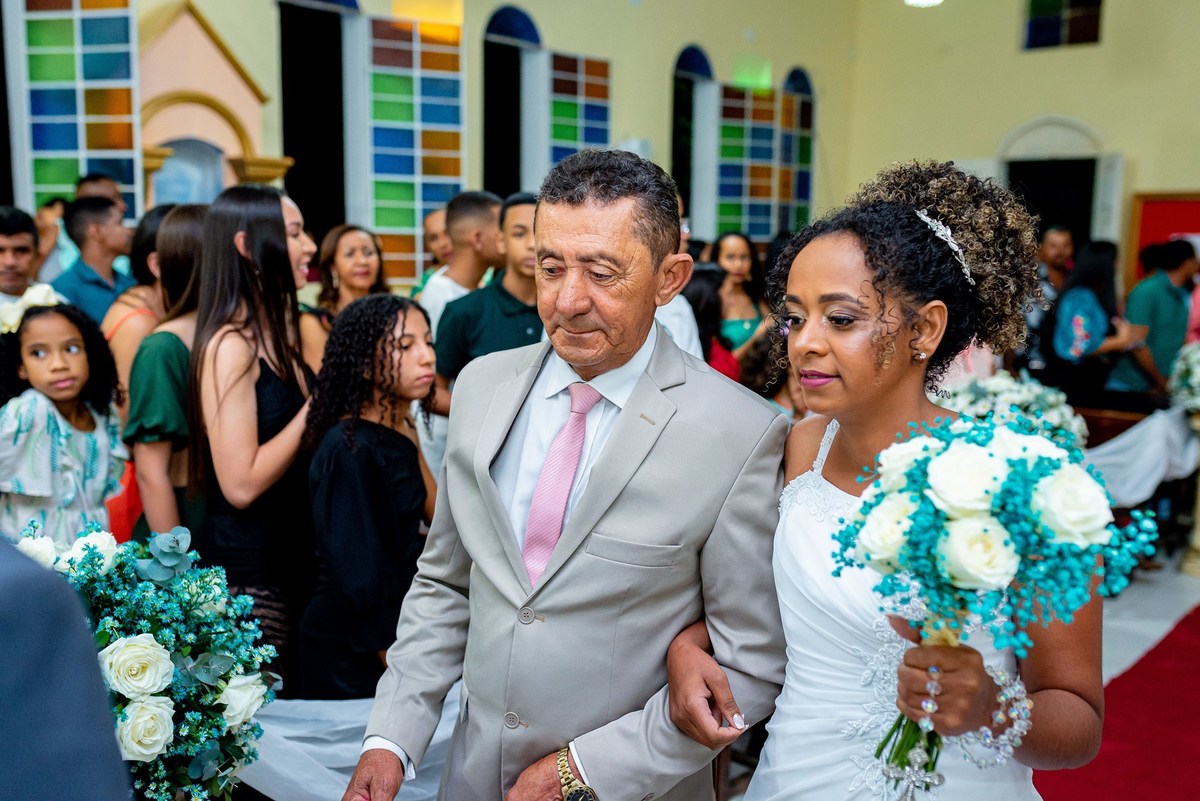 Retratos, Fotos de meninas, Ensaio de 15 anos , Fotografia individual , Quijingue Bahia Fotógrafo de moda, gestante, fotos de gestante, fotos no por do sol, fotos no rio, fotos em casal, ensaio de casal, pre casamento, formatura 