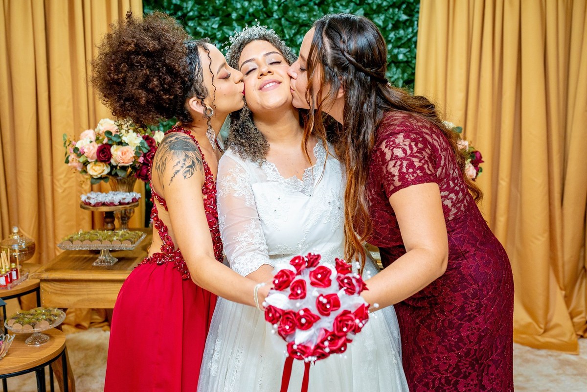 Retratos, Fotos de meninas, Ensaio de 15 anos , Fotografia individual , Quijingue Bahia Fotógrafo de moda, gestante, fotos de gestante, fotos no por do sol, fotos no rio, fotos em casal, ensaio de casal, pre casamento, formatura Retratos, Fotos de meninas