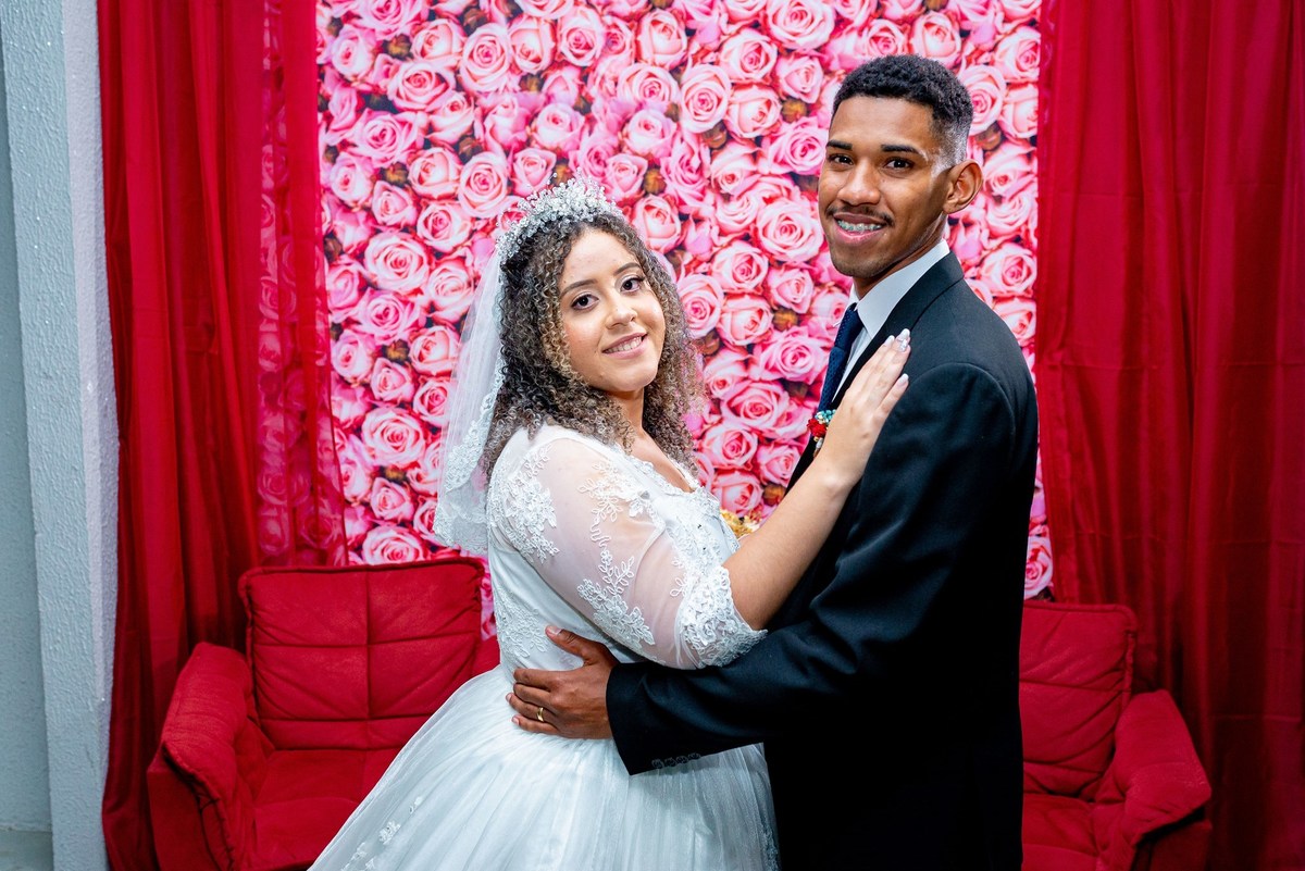 Retratos, Fotos de meninas, Ensaio de 15 anos , Fotografia individual , Quijingue Bahia Fotógrafo de moda, gestante, fotos de gestante, fotos no por do sol, fotos no rio, fotos em casal, ensaio de casal, pre casamento, formatura 