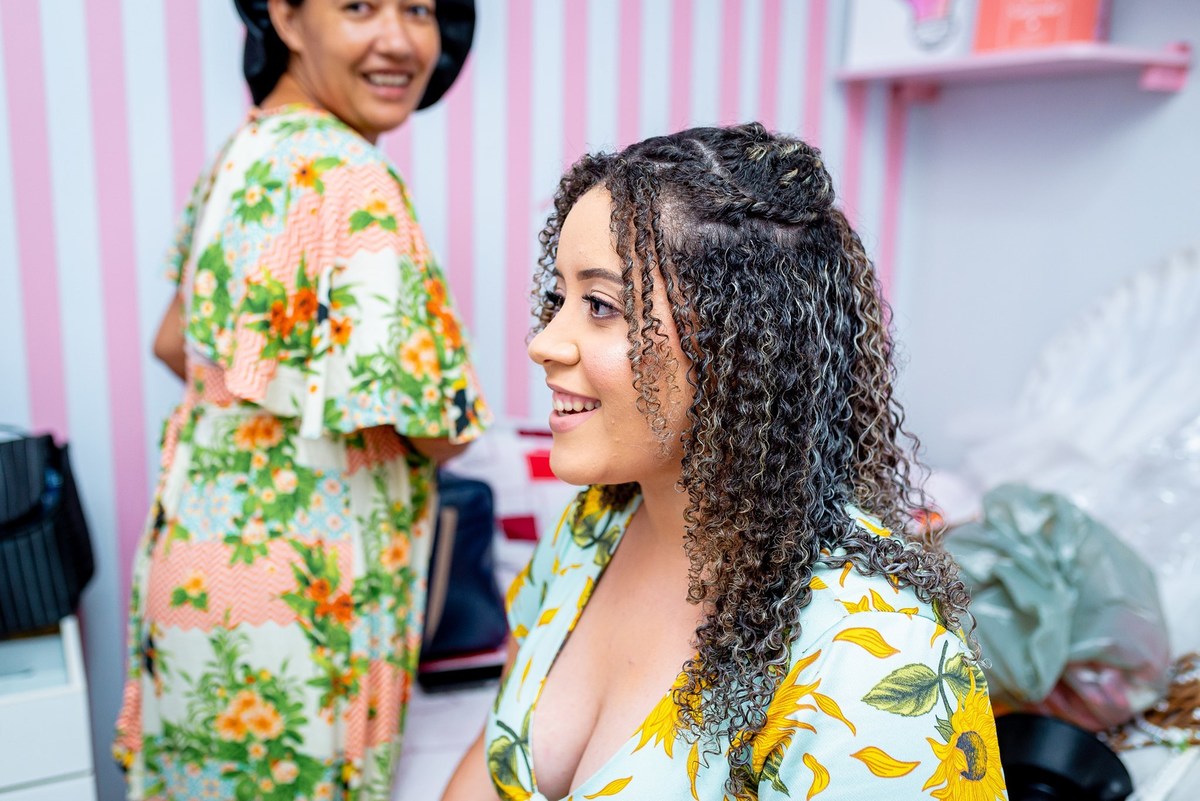 Retratos, Fotos de meninas, Ensaio de 15 anos , Fotografia individual , Quijingue Bahia Fotógrafo de moda, gestante, fotos de gestante, fotos no por do sol, fotos no rio, fotos em casal, ensaio de casal, pre casamento, formatura 