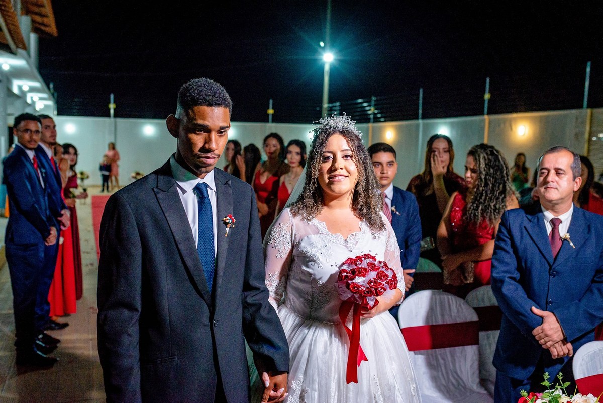 Retratos, Fotos de meninas, Ensaio de 15 anos , Fotografia individual , Quijingue Bahia Fotógrafo de moda, gestante, fotos de gestante, fotos no por do sol, fotos no rio, fotos em casal, ensaio de casal, pre casamento, formatura 