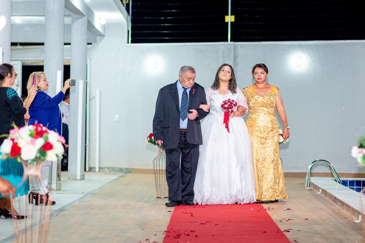 Retratos, Fotos de meninas, Ensaio de 15 anos , Fotografia individual , Quijingue Bahia Fotógrafo de moda, gestante, fotos de gestante, fotos no por do sol, fotos no rio, fotos em casal, ensaio de casal, pre casamento, formatura 
