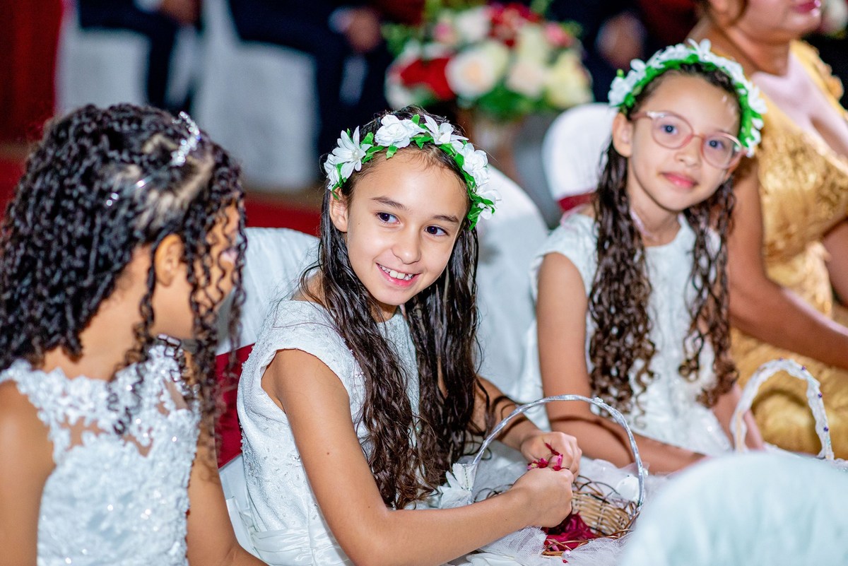 Retratos, Fotos de meninas, Ensaio de 15 anos , Fotografia individual , Quijingue Bahia Fotógrafo de moda, gestante, fotos de gestante, fotos no por do sol, fotos no rio, fotos em casal, ensaio de casal, pre casamento, formatura 