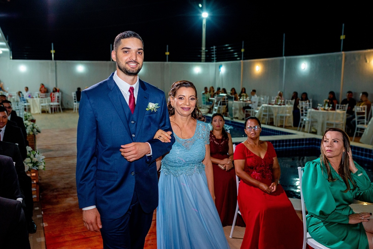 casamento ao ar livre noturno